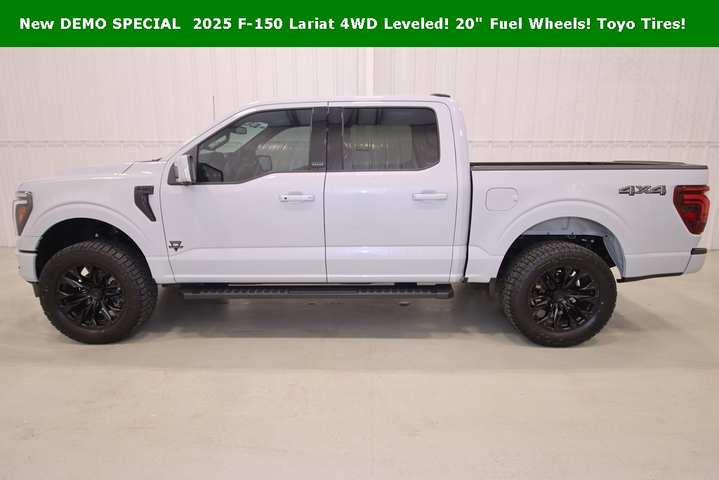 2025 Ford F-150 Lariat photo 3