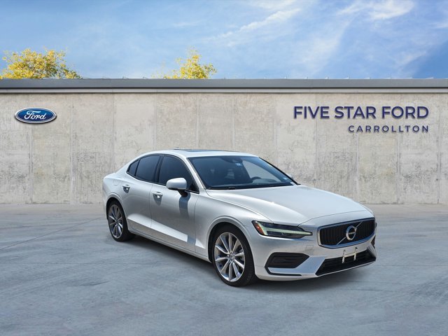 Used 2020 Volvo S60 Momentum