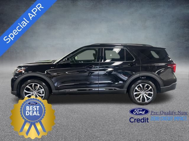 2025 Ford Explorer ST-Line photo 2