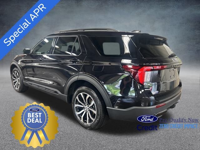 2025 Ford Explorer ST-Line photo 3