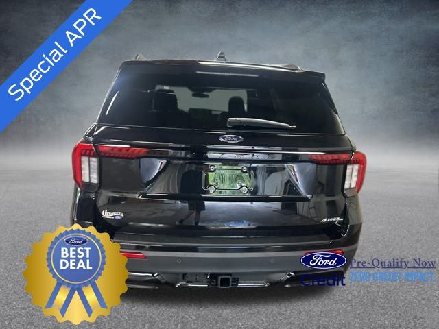 2025 Ford Explorer ST-Line photo 4