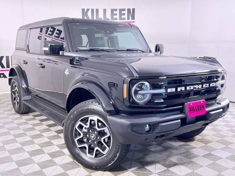2025 Ford Bronco Outer Banks