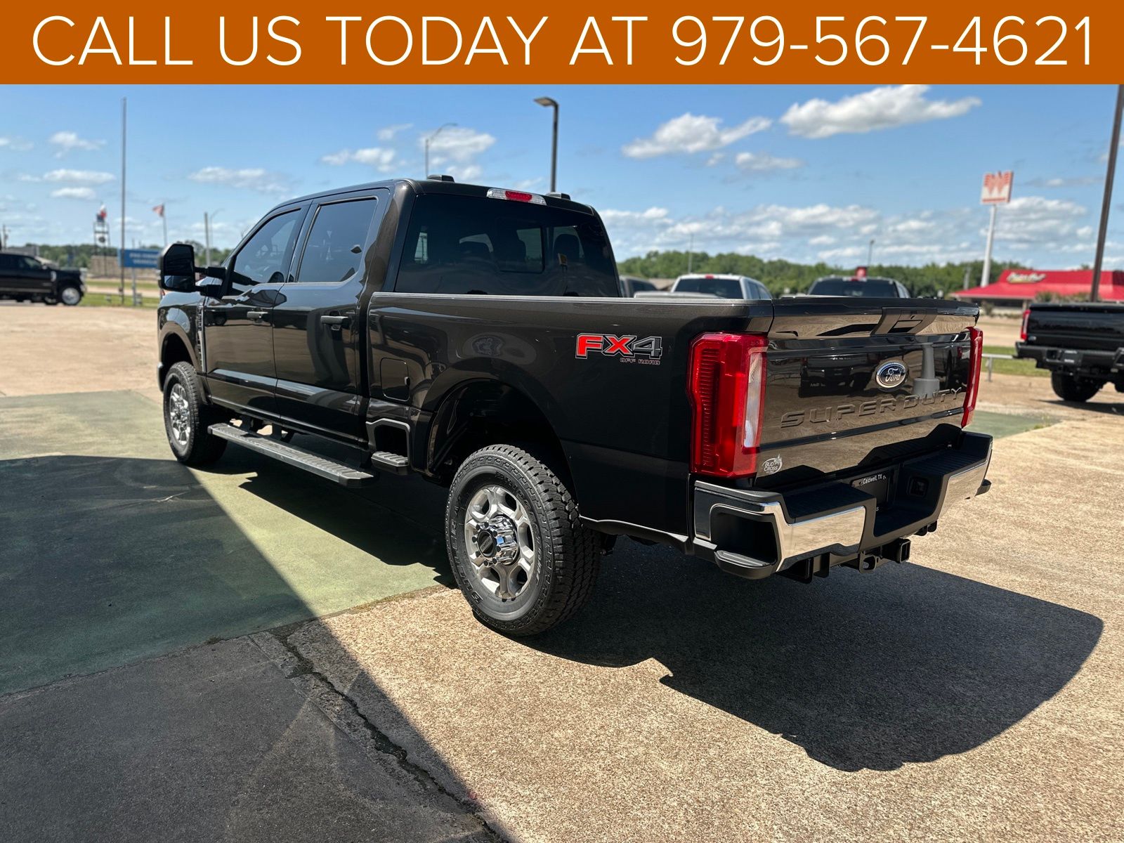 2025 Ford F-350 XLT photo 10
