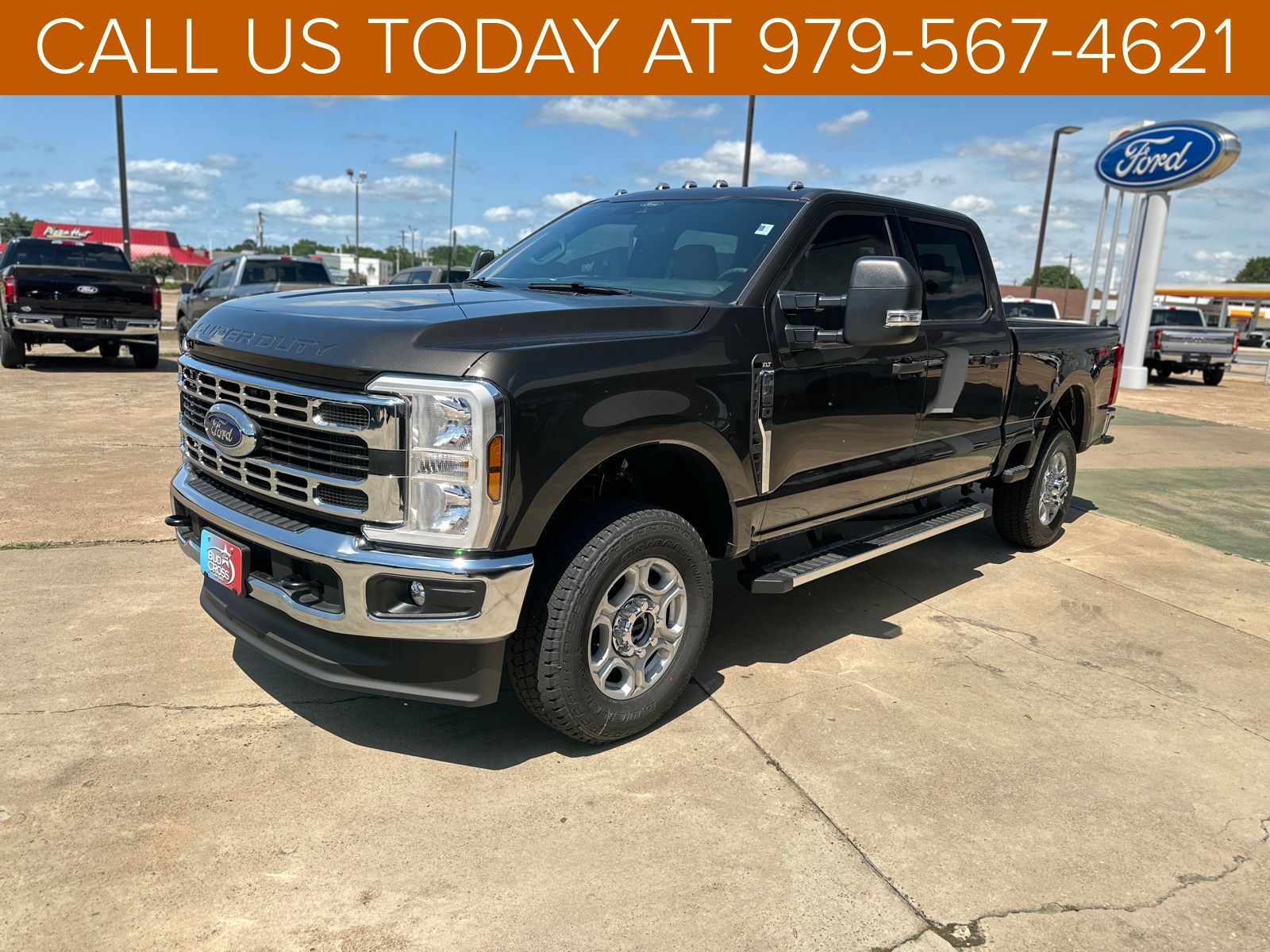 2025 Ford F-350 XLT photo 12