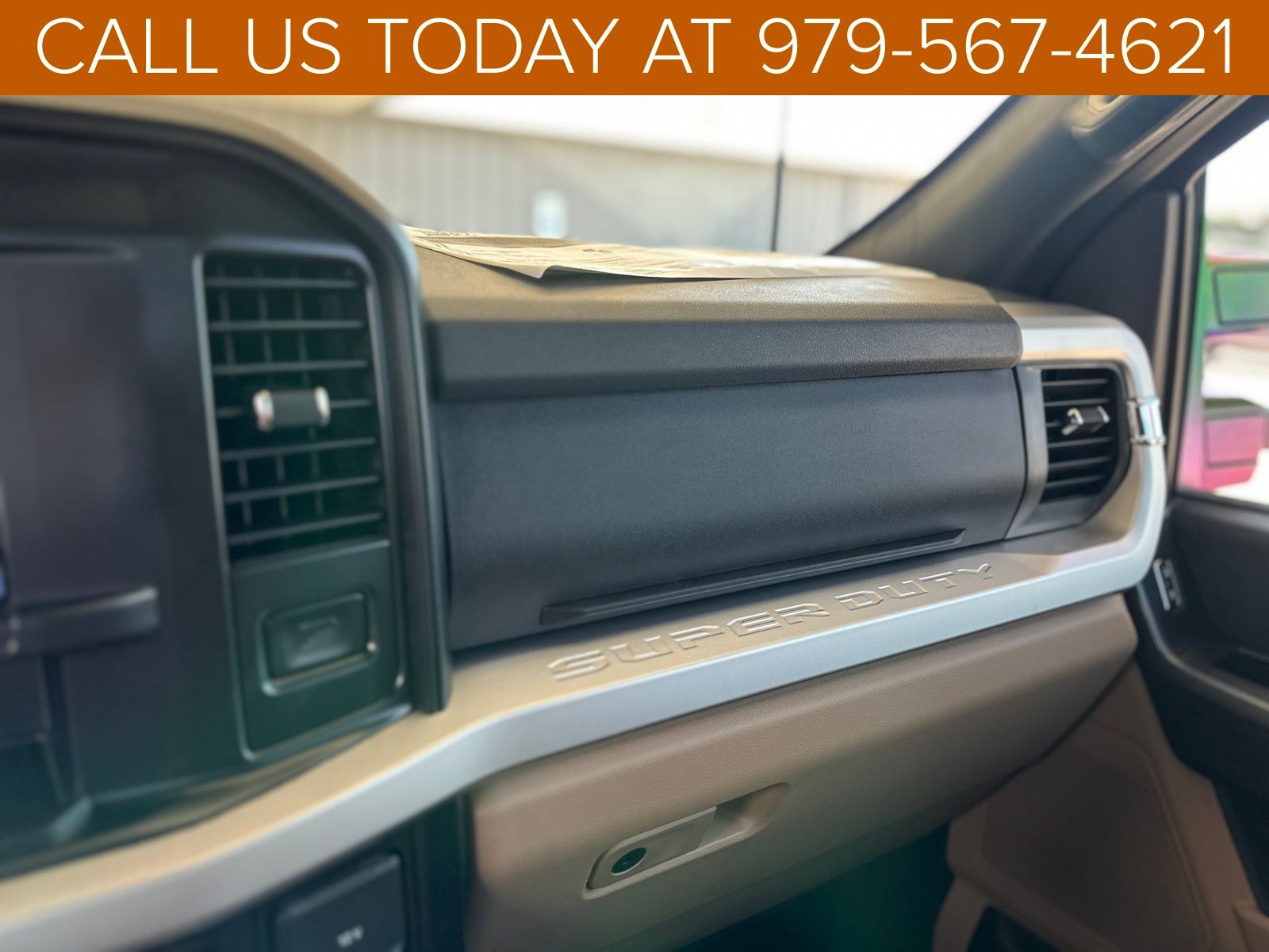 2025 Ford F-350 XLT photo 30