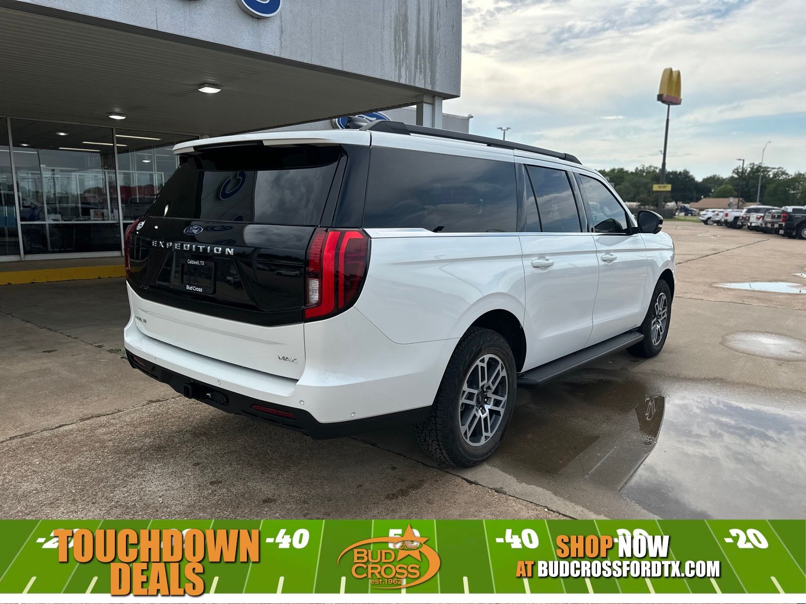 2025 Ford Expedition MAX photo 27