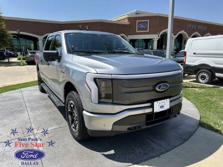 2023 Ford F-150 Lightning XLT