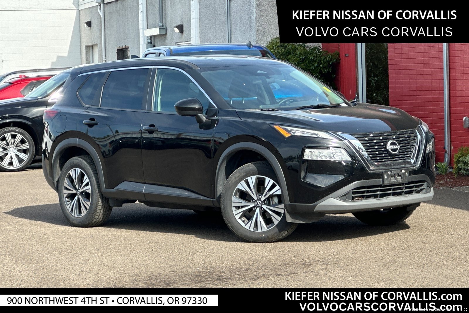Used 2023 Nissan Rogue SV