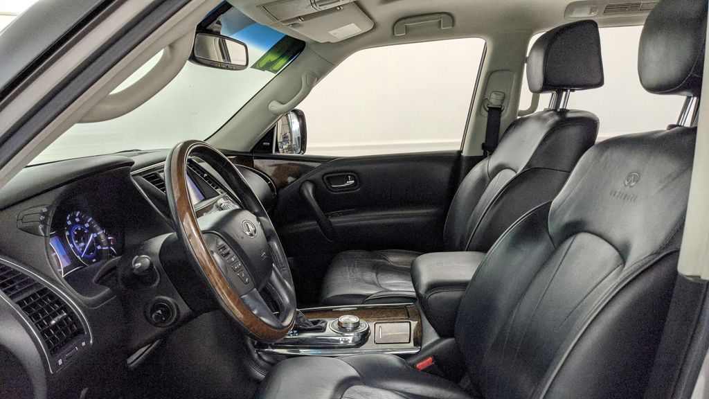 2014 Infiniti QX80 Base photo 34