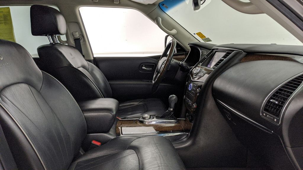2014 Infiniti QX80 Base photo 41