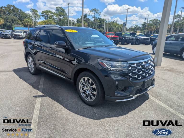 2025 Ford Explorer Platinum