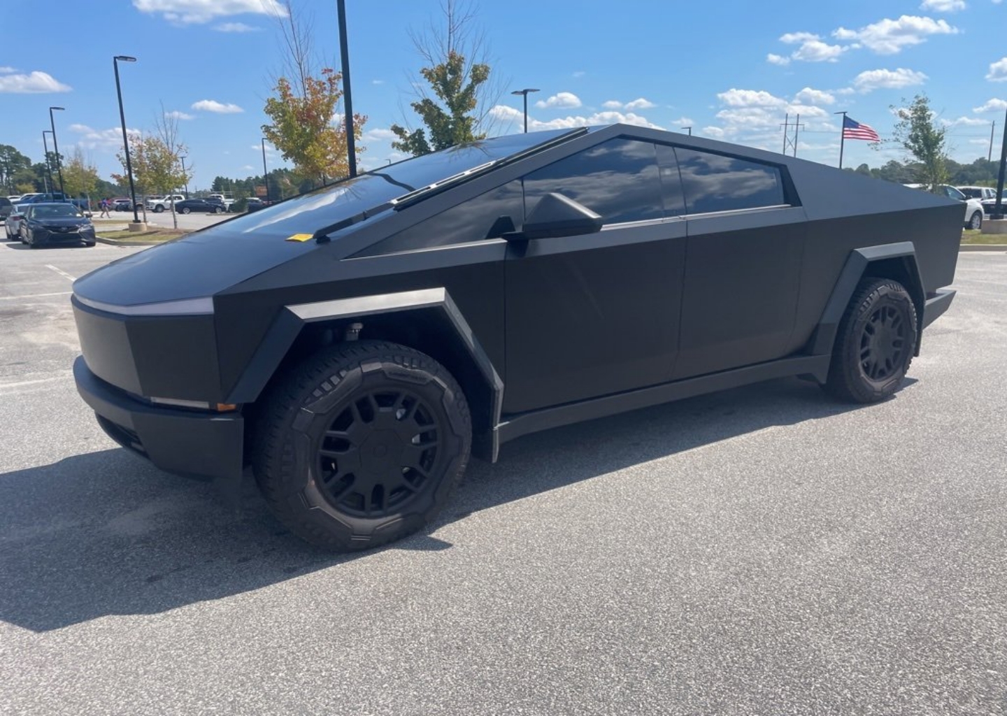 Used 2024 Tesla Cybertruck Cyberbeast with VIN 7G2CEHEE2RA027629 for sale in Northfield, Minnesota