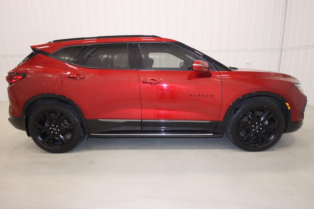 2021 Chevrolet Blazer RS photo 2