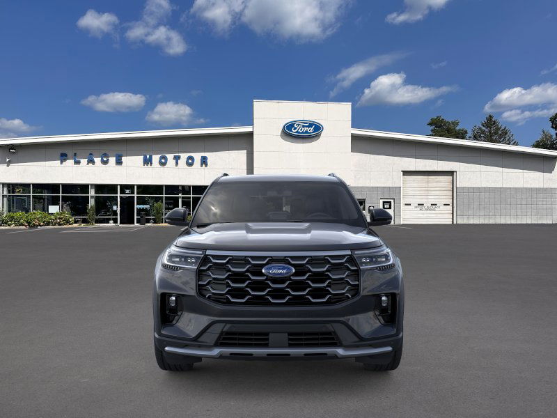 2025 Ford Explorer Platinum photo 2