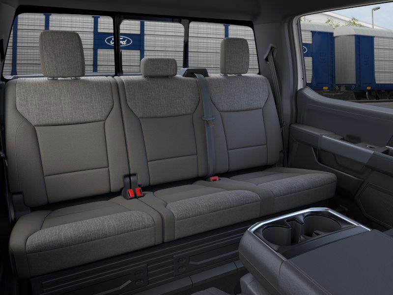 2025 Ford F-150 XLT photo 11