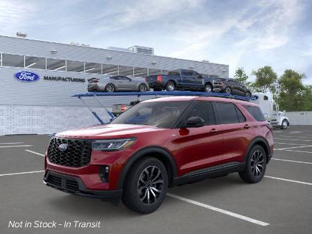 2025 Ford Explorer ST-Line
