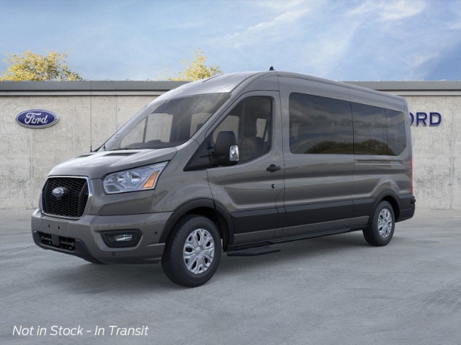 2025 Ford Transit Passenger Wagon XLT