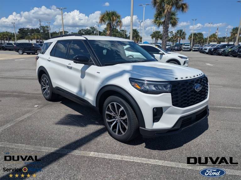 2025 Ford Explorer ST-Line