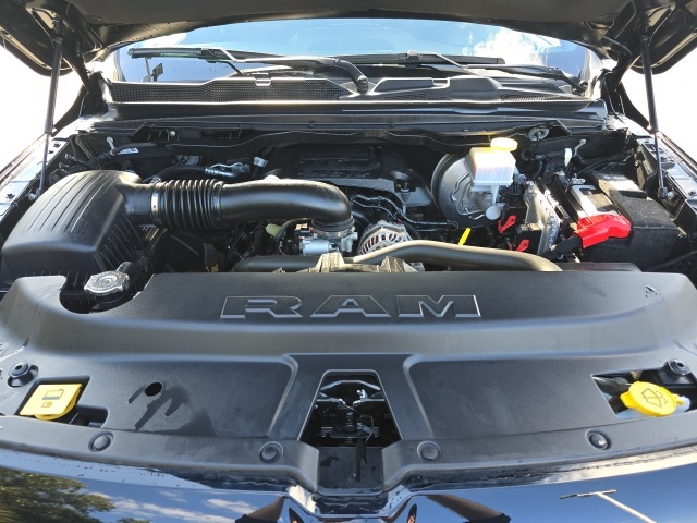 2022 Ram 1500 Laramie photo 21