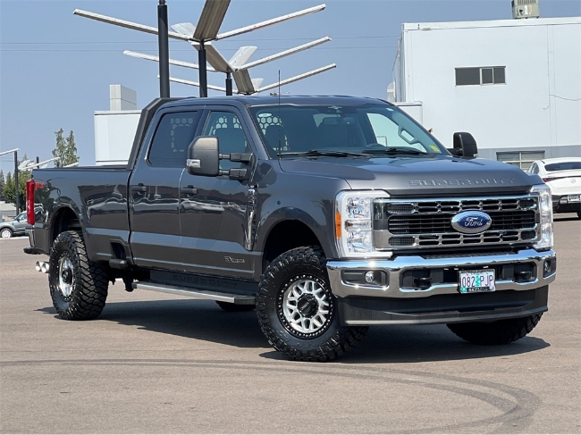2023 Ford F-250SD XLT