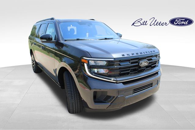 2025 Ford Expedition MAX Platinum photo 2