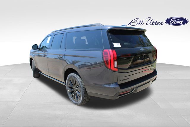 2025 Ford Expedition MAX Platinum photo 4