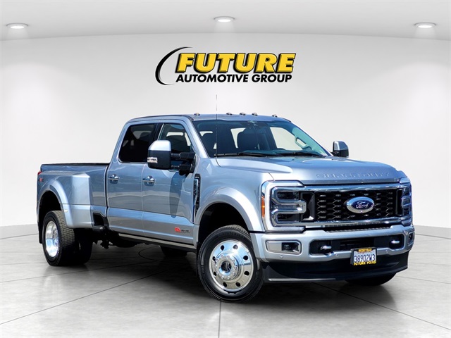 2023 Ford F-450SD Limited DUALLY