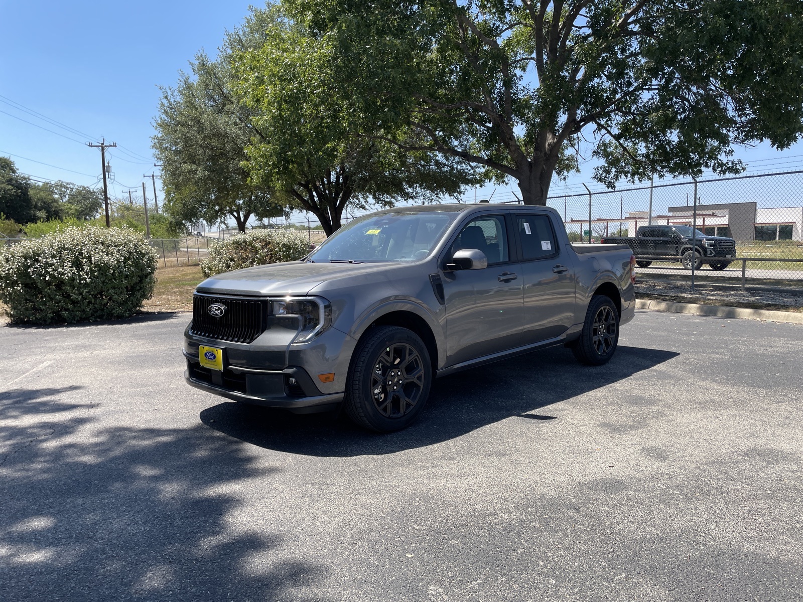 2025 Ford Maverick Lobo's photo