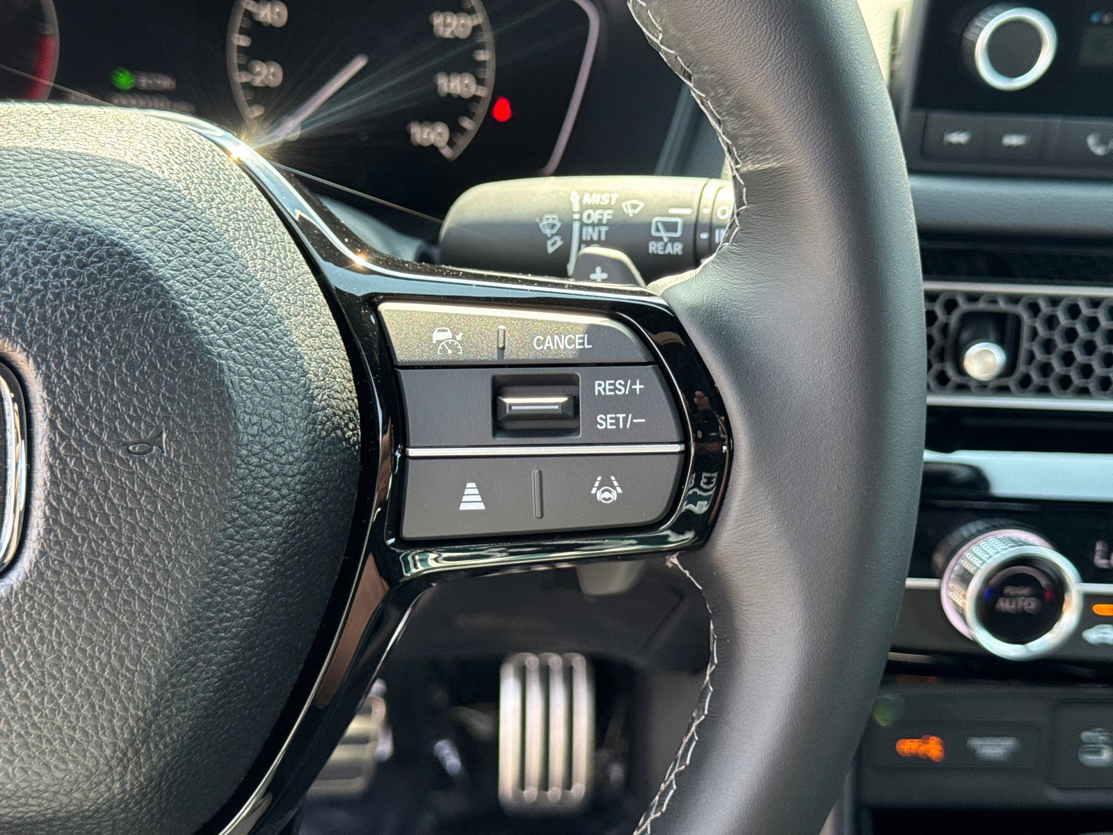 2026 Honda Civic Hatchback Sport photo 18