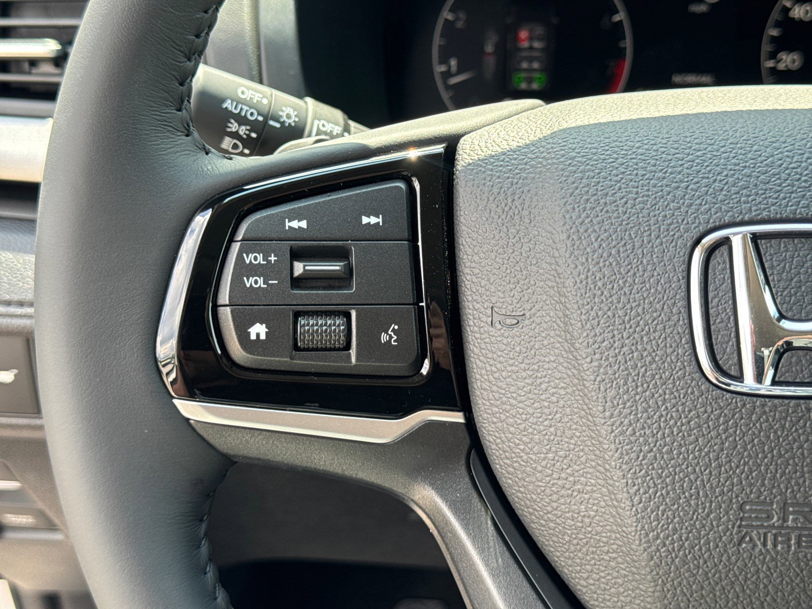 2026 Honda Odyssey EX-L photo 16