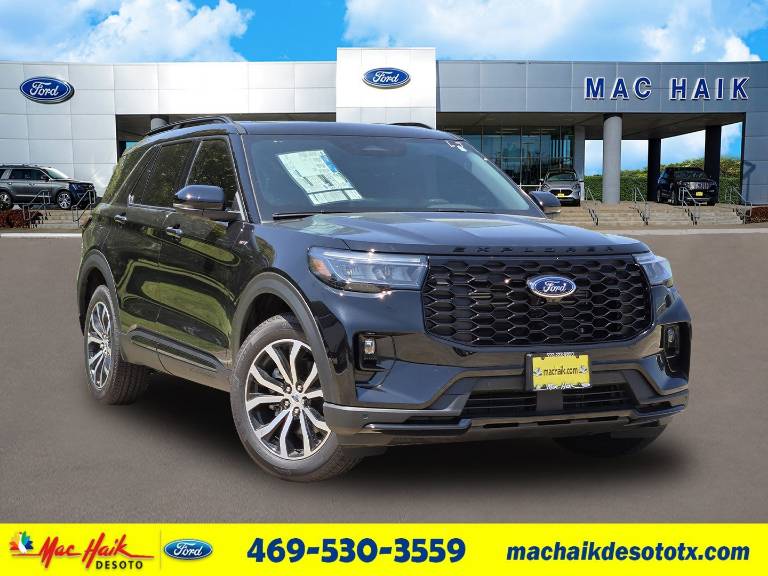 2025 Ford Explorer ST-Line