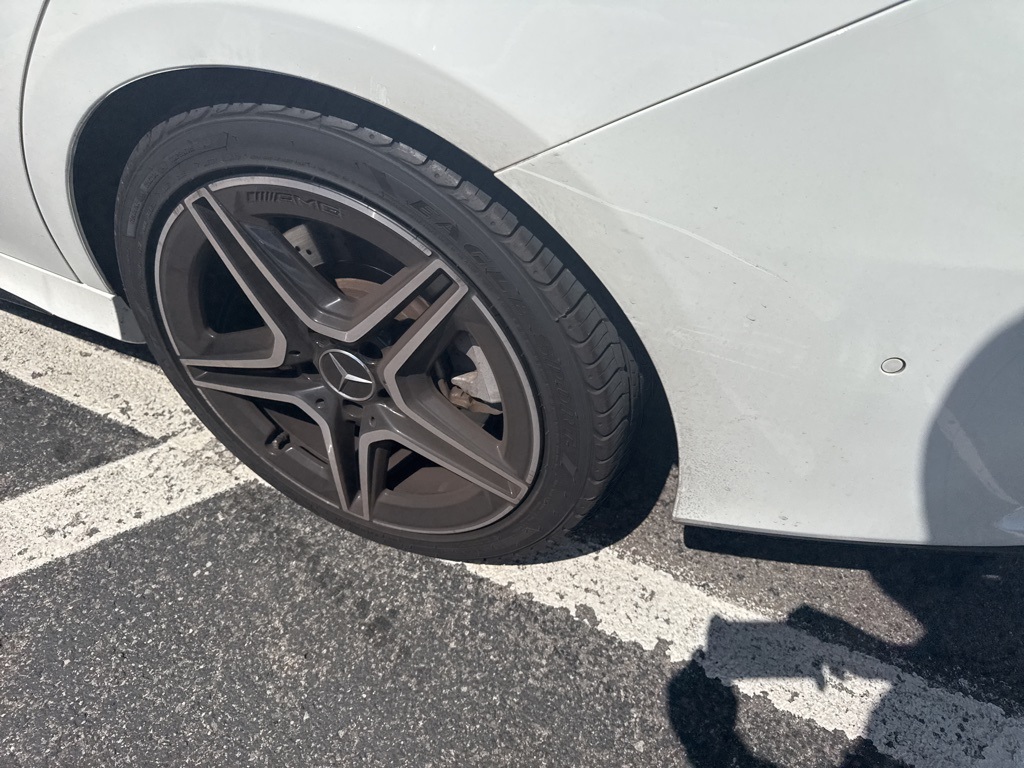 2021 Mercedes Benz CLA AMG 35 4MATIC photo 5
