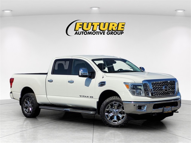 2017 Nissan Titan XD SL