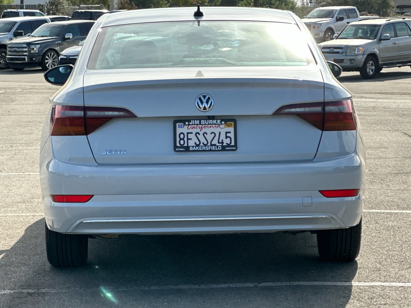 2019 Volkswagen Jetta SEL photo 4
