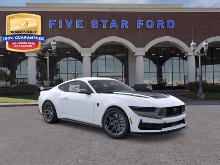 2025 Ford Mustang Dark Horse