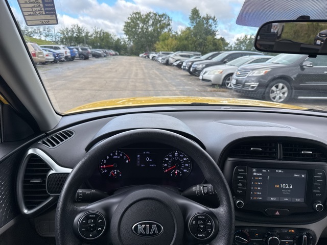 2020 Kia Soul LX photo 13