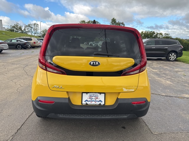 2020 Kia Soul LX photo 16