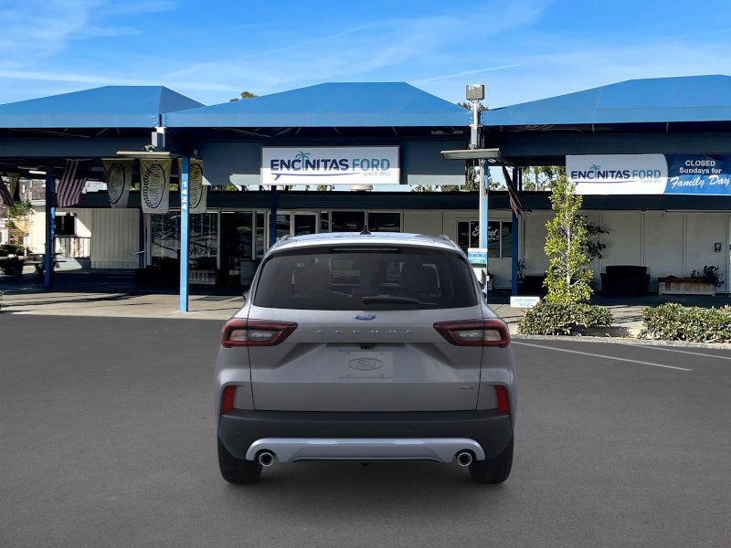 2025 Ford Escape photo 4