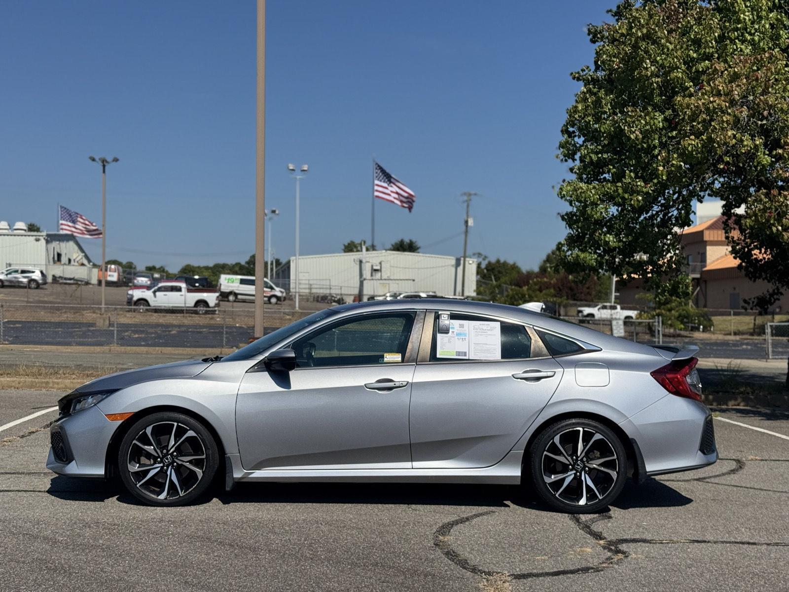 2019 Honda Civic Si photo 4