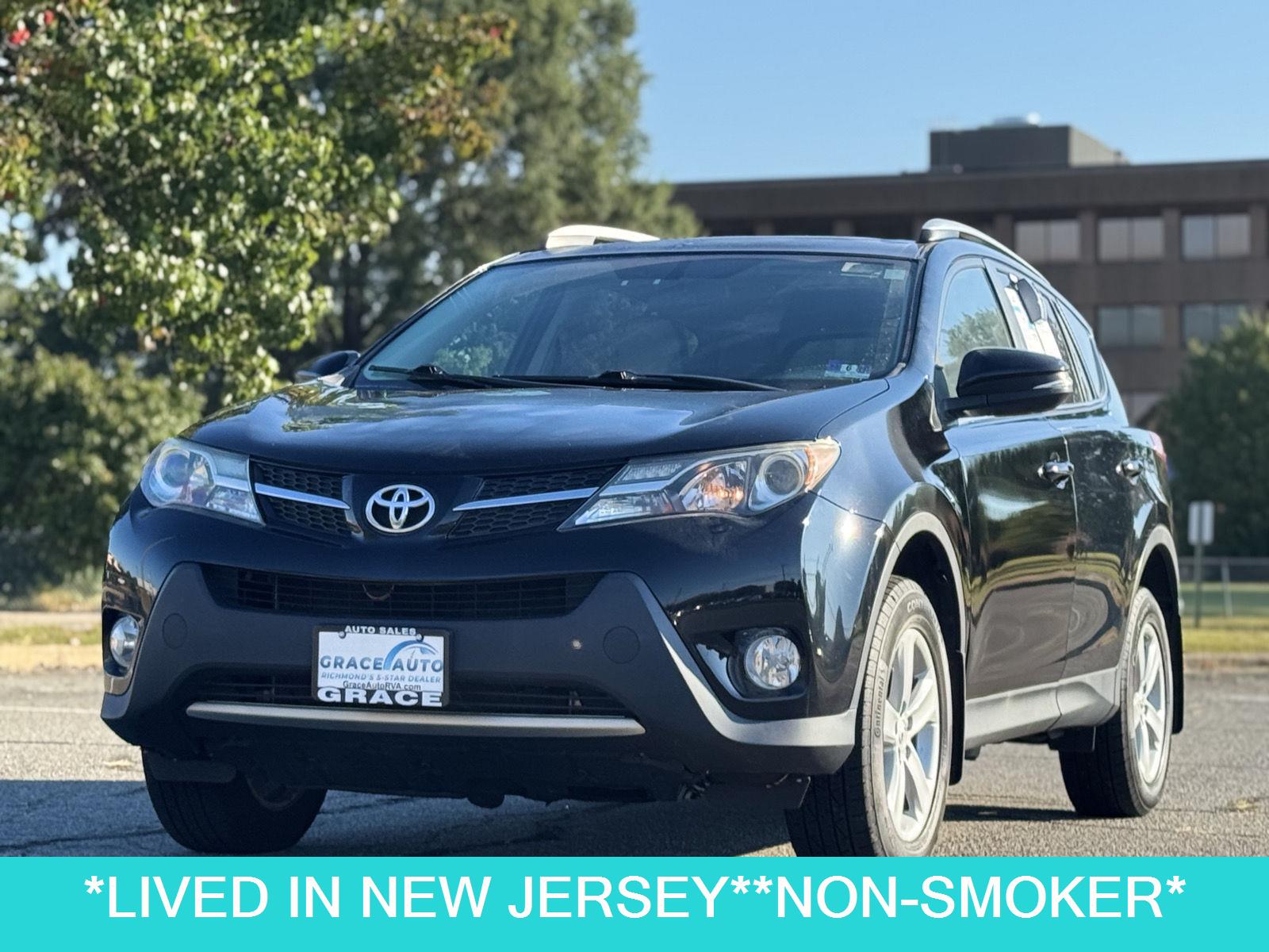 2013 Toyota RAV4 XLE photo 2