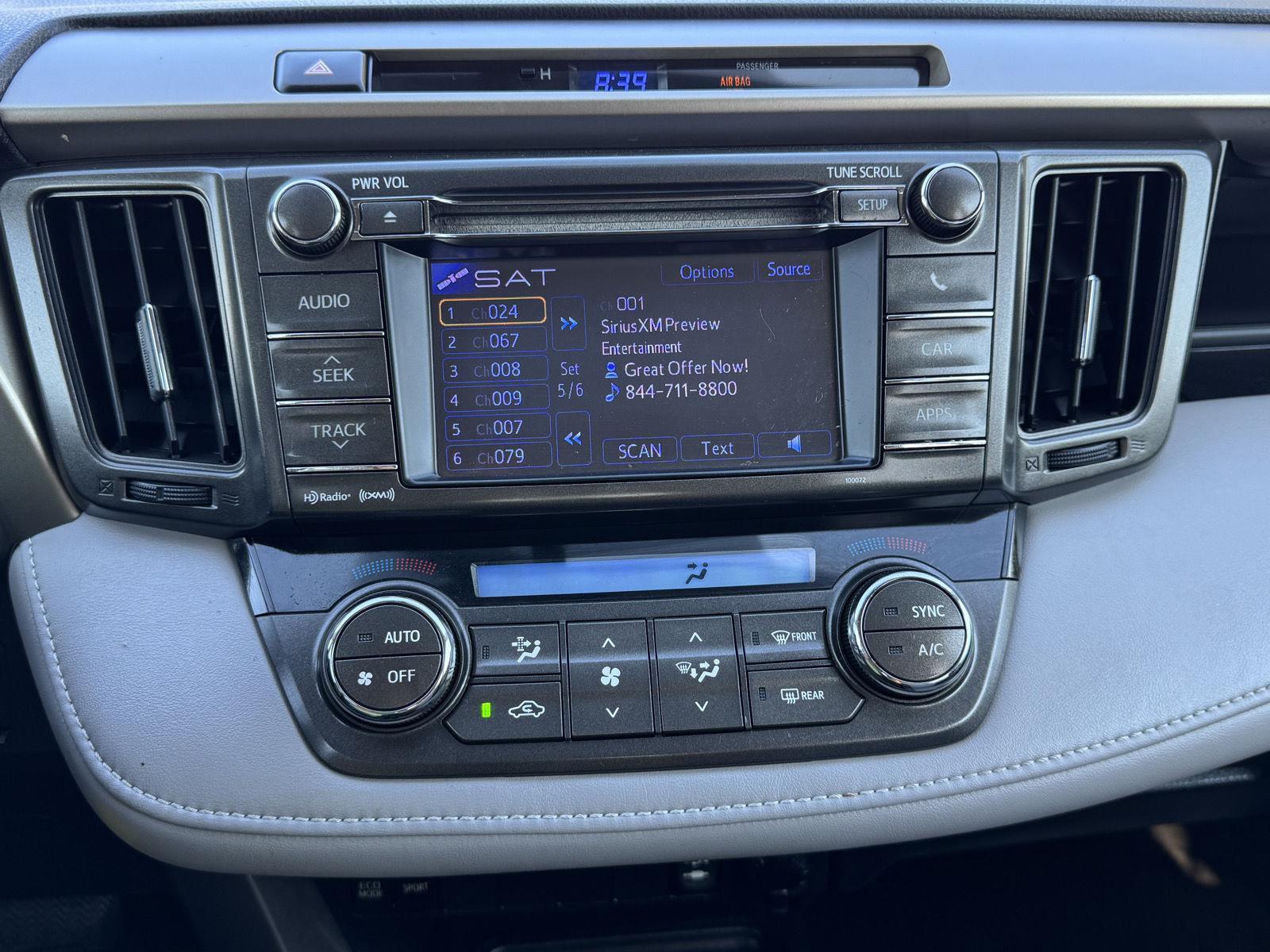 2013 Toyota RAV4 XLE photo 20