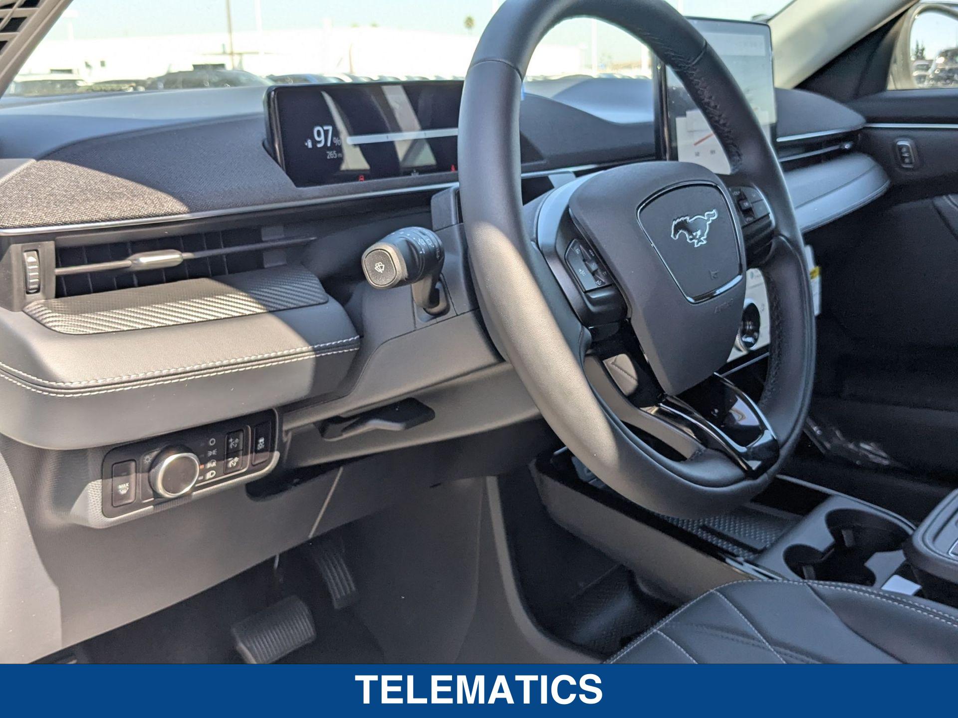 2025 Ford Mustang Mach-E Select photo 13