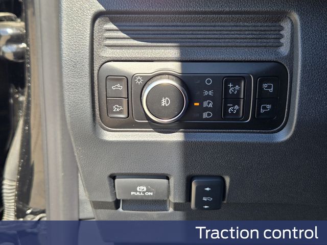 2025 Ford F-250 Lariat photo 15