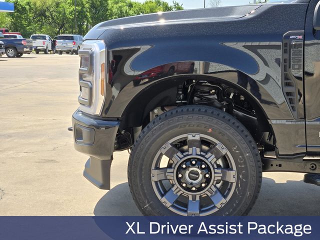 2025 Ford F-250 XL photo 6