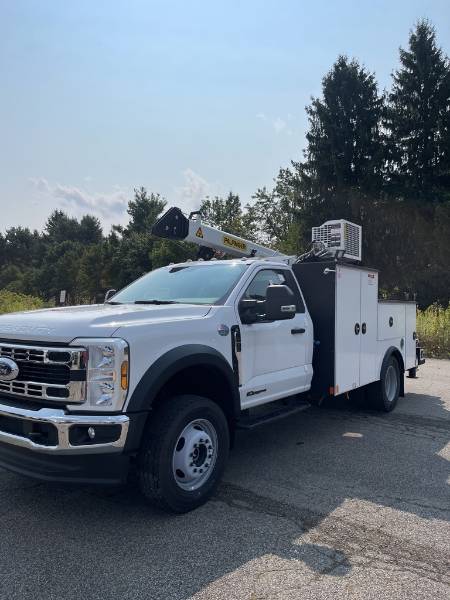 2024 Ford F-600SD