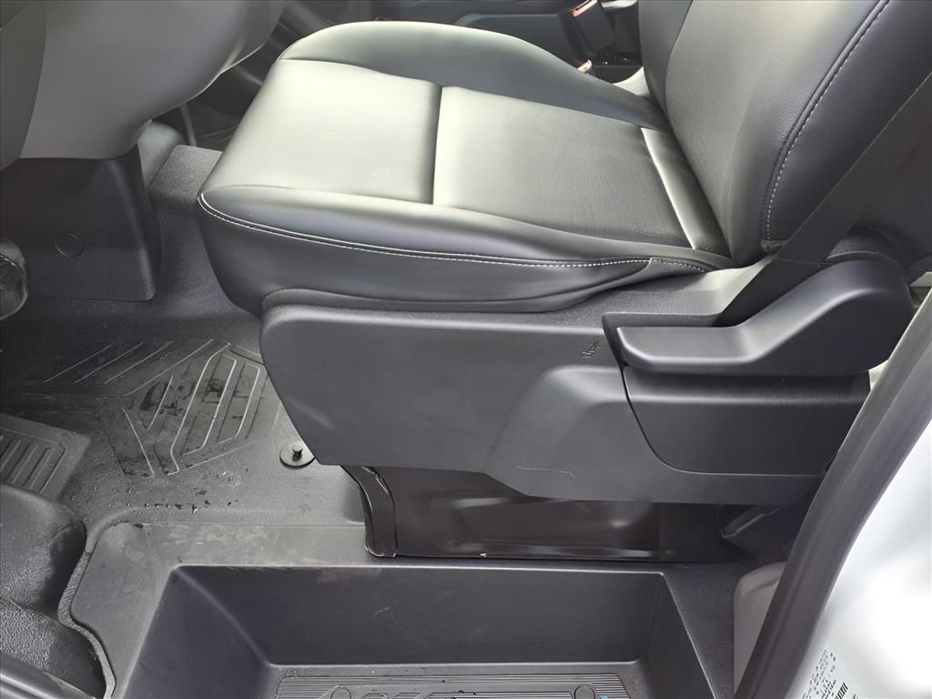 2025 Ford Transit photo 20