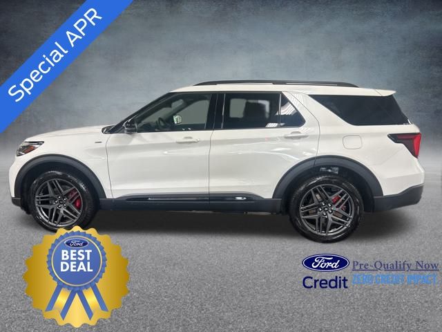 2025 Ford Explorer ST-Line photo 2