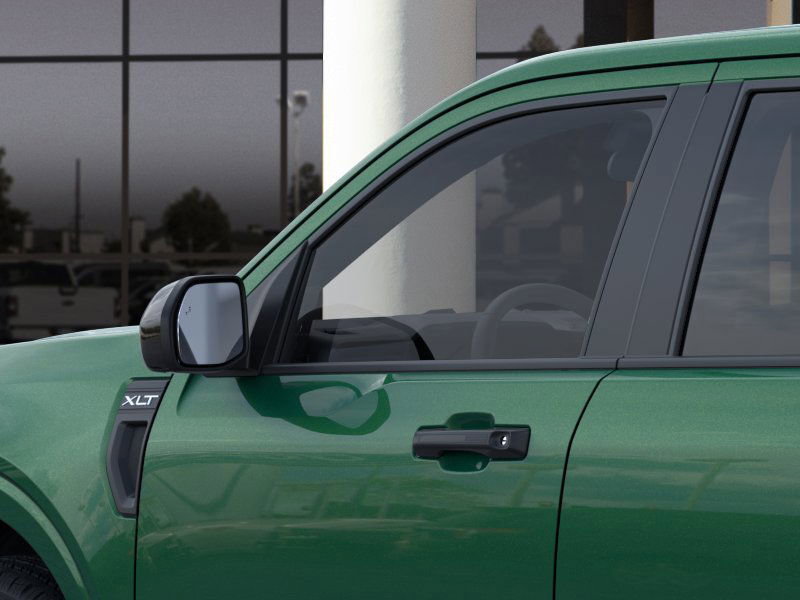 2025 Ford Maverick XLT photo 9