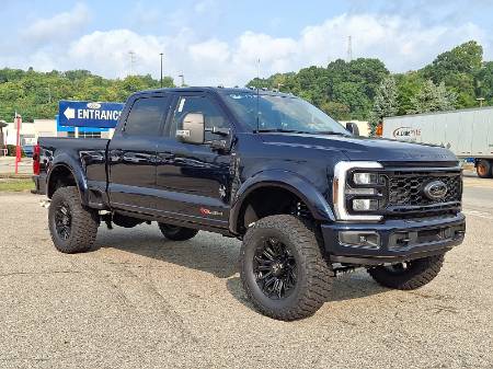 2025 Ford Super Duty F-250 Black Widow XLT