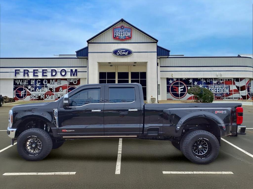 2024 Ford F-350 photo 4